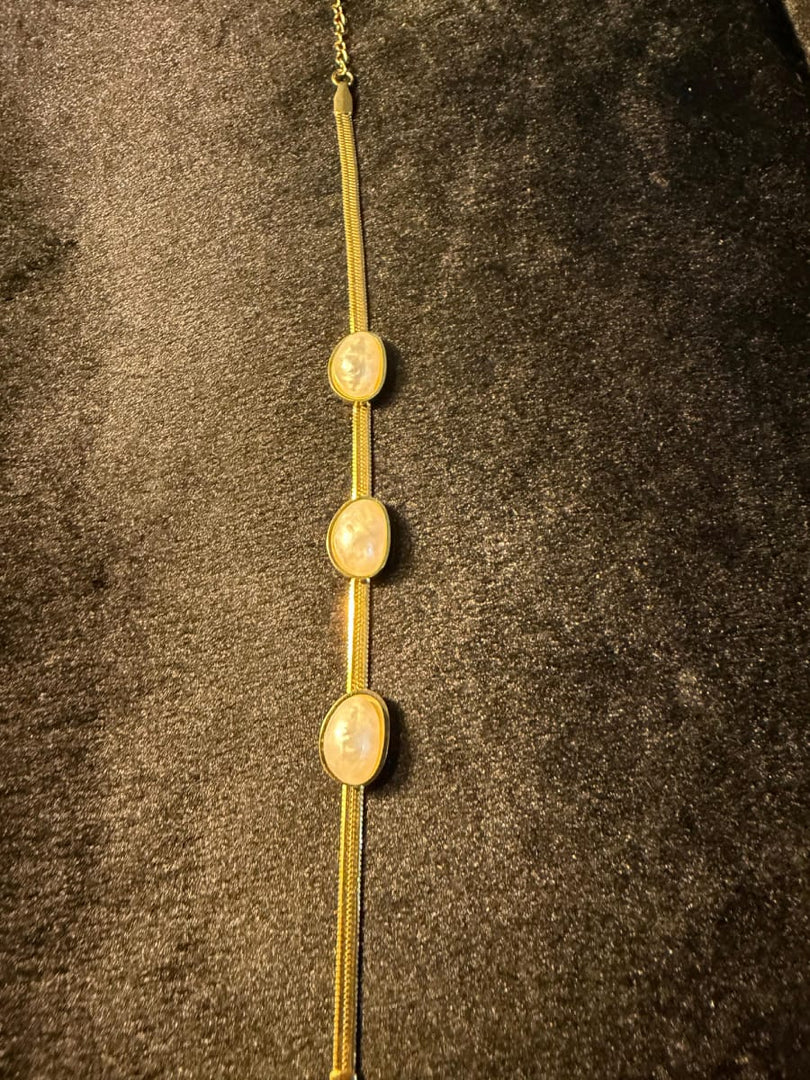 White Pearl Bracelet